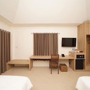 Aquavana Haad Rin Resort